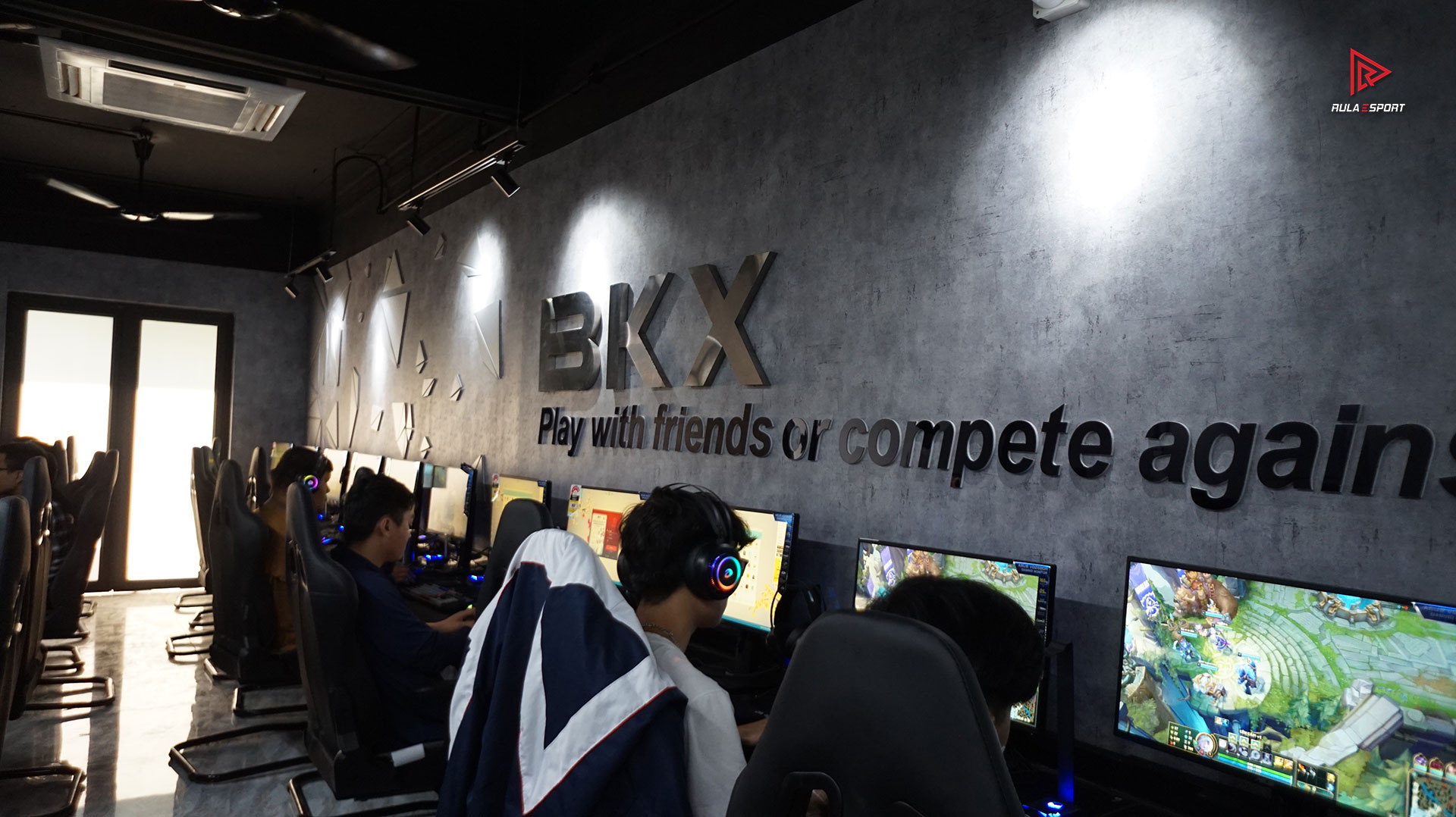 Dự án BKX Gaming được thiết kế bở RulaEsports