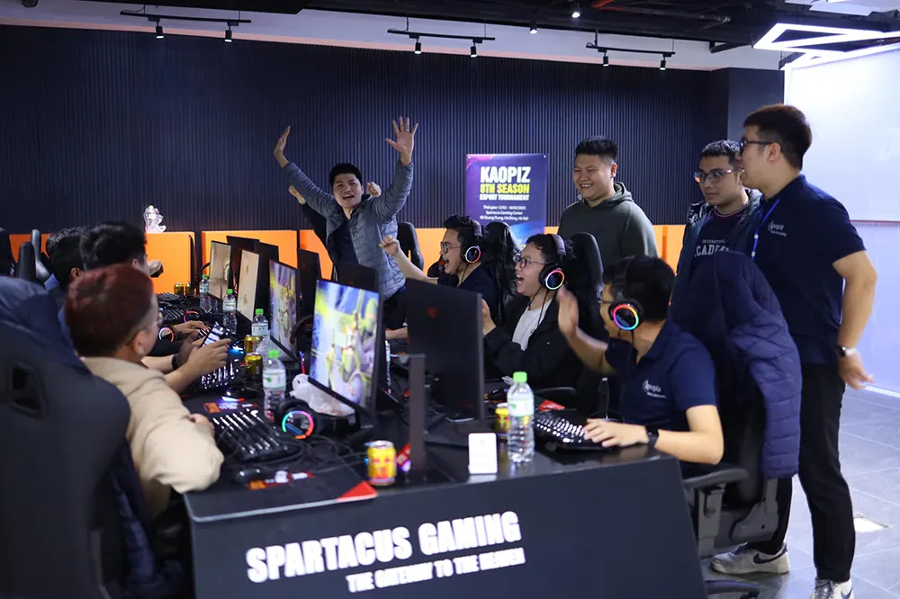 Spartacus Gaming Center - Hà Đông